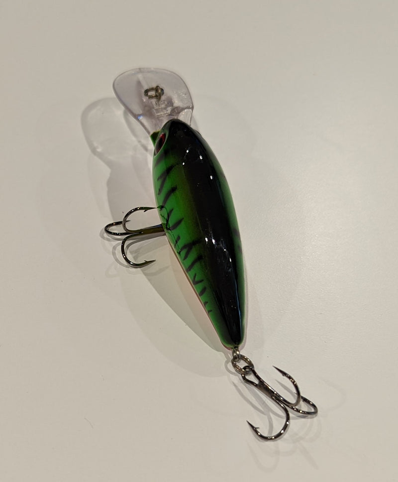 Load image into Gallery viewer, Bass Angler Depot Fire Tiger Crankbait
